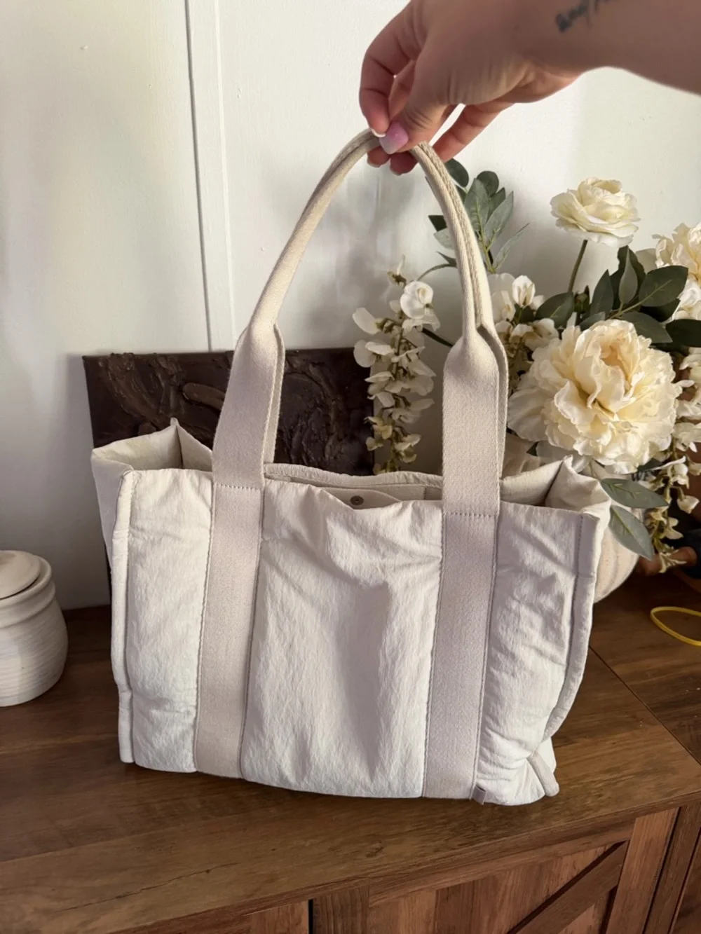 Lululemon Boxy Mini Tote Bag in Bone - Picture 3 of 11